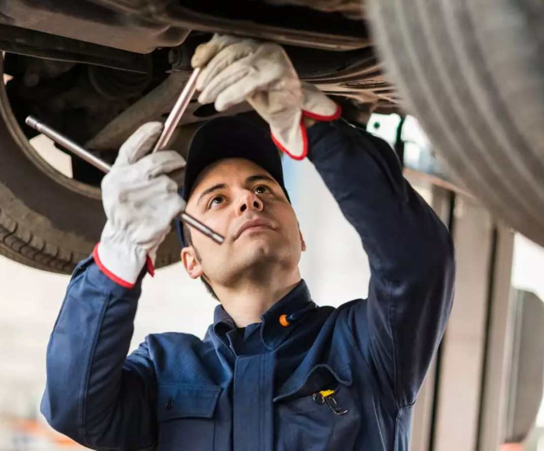 Auto Repair Garage Oil Change Brakes Tires Midas Livonia 48150